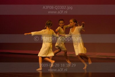 A3F08-Q3302.jpg