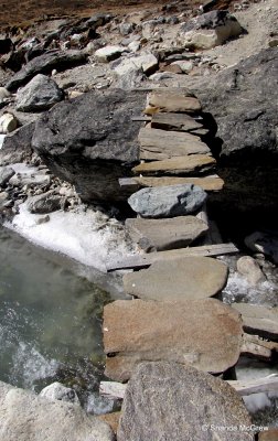 Stone footbridge (scary!)