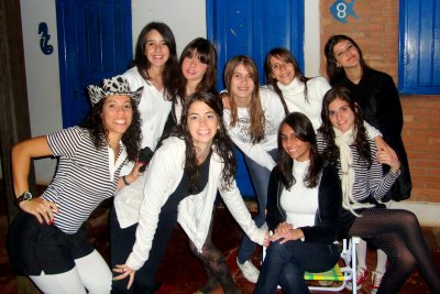 Lindas! Meninas quarto 7 e 8!