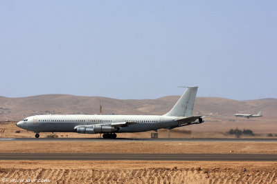 Boeing 707 Re'em