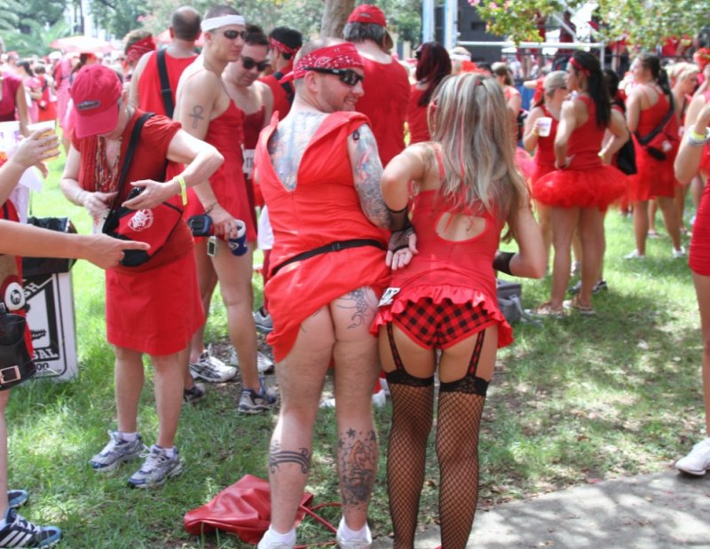 Red Dress Run 2010 (17).JPG