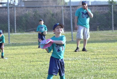 Jakes T Ball Game (15).JPG