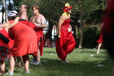Red Dress Run 2010 (20).JPG