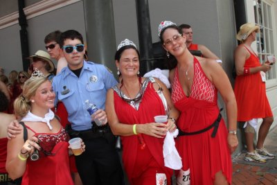 Red Dress Run 2010 (31).JPG