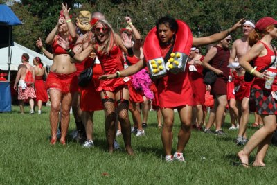 Red Dress Run 2010 (4).JPG