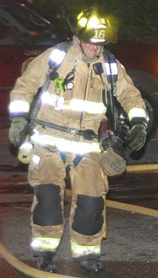 sturbridge route 20 fire04.jpg