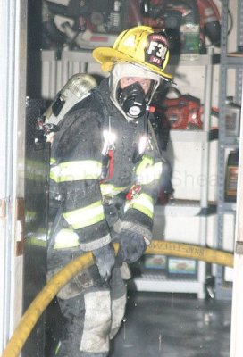 sturbridge route 20 fire14.jpg
