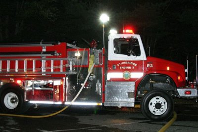 sturbridge route 20 fire27.jpg