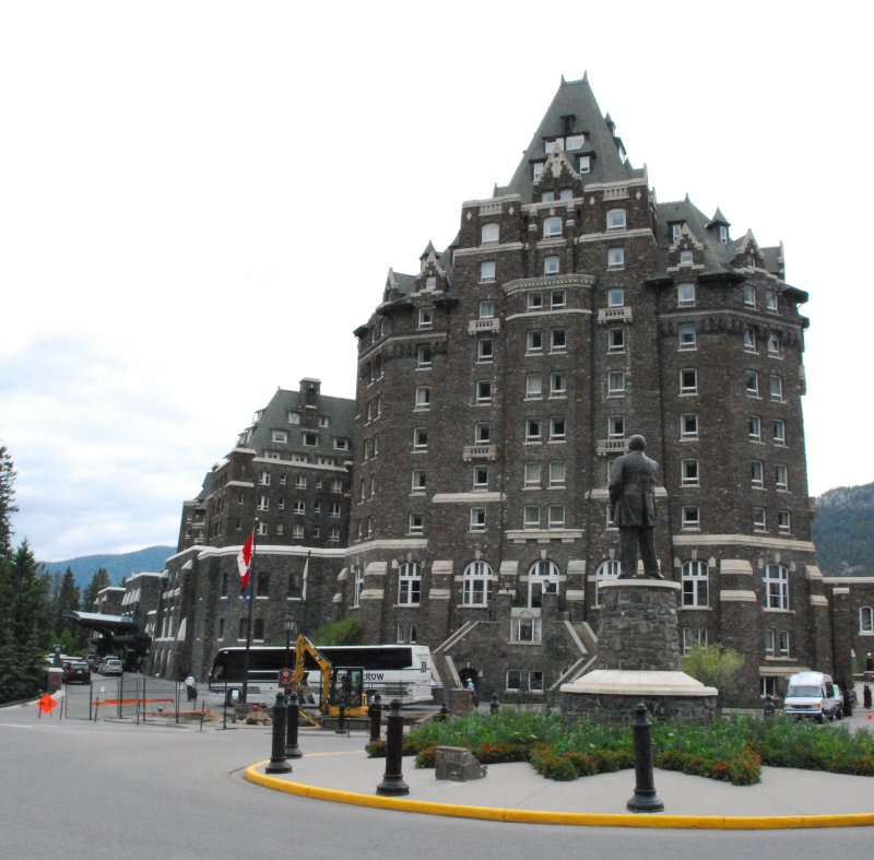 Banff Springs Hotel, south side