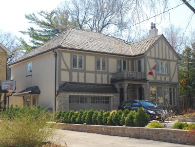 25 Queen Mary's Drive