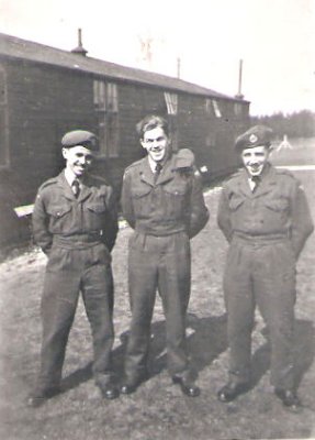 RAF Hednesford 1955 with Stan and Ron