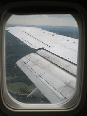 Flaps lowered, approach to Gatwick