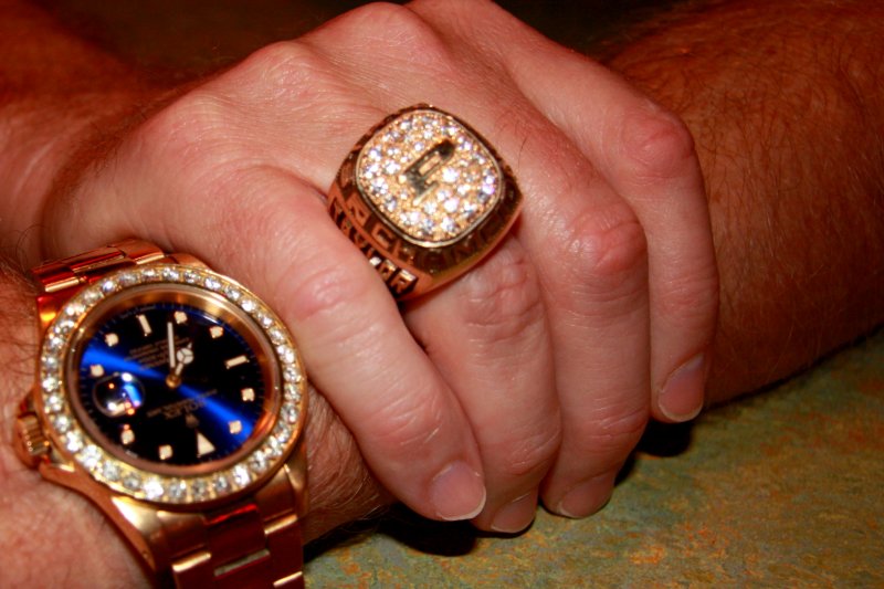 GOLD