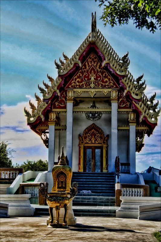 BUDDIST TEMPLE