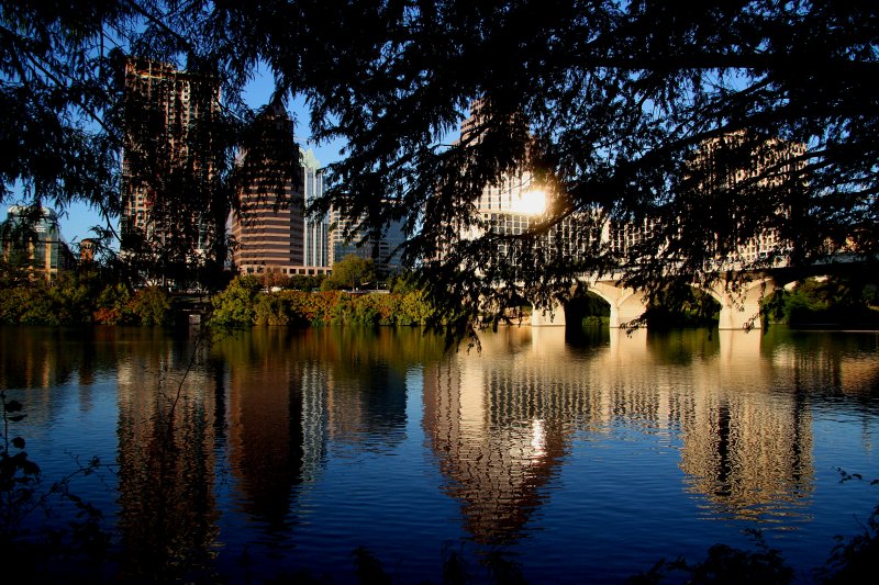 URBAN - A VIEW FROM ACROSS THE LADY BIRD JOHNSON LAKE TOWARDS DOWNTOWN AUSTIN