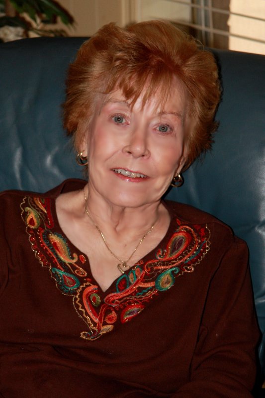 MY MOM, THE MOST BEAUTIFUL LADY I KNOW