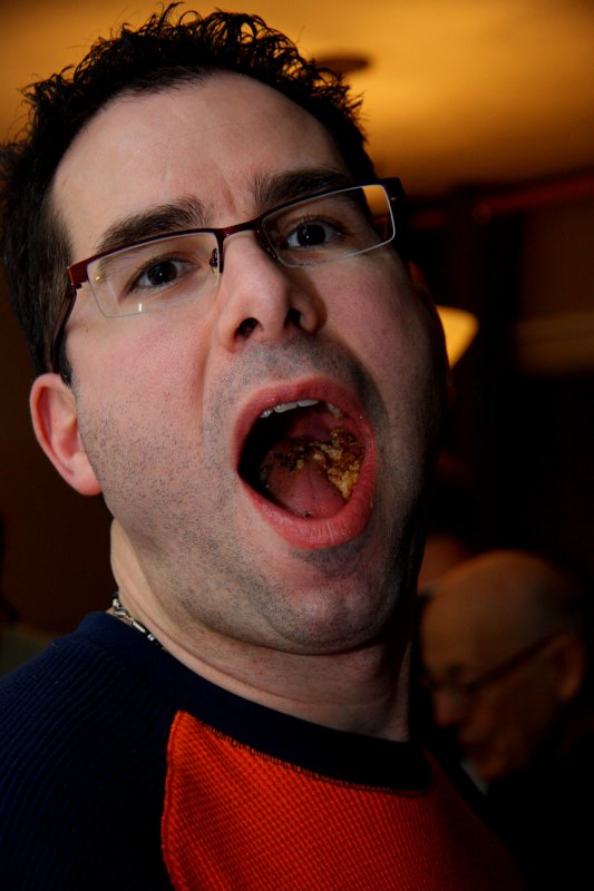 CANADIAN PIZZA EATER