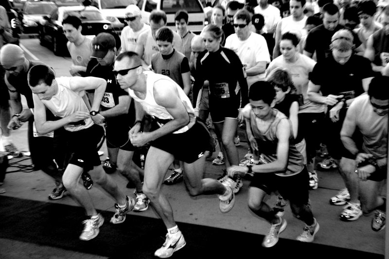 RACE STARTS