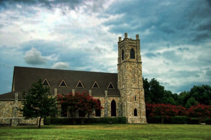 ST.  JAMES EPISCOPAL CHURCH