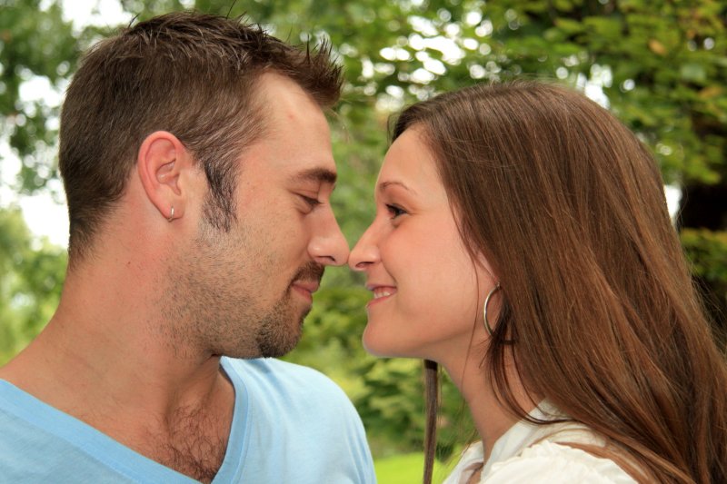 NOSE TO NOSE
