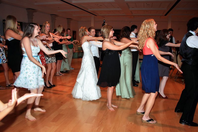 LINE DANCING