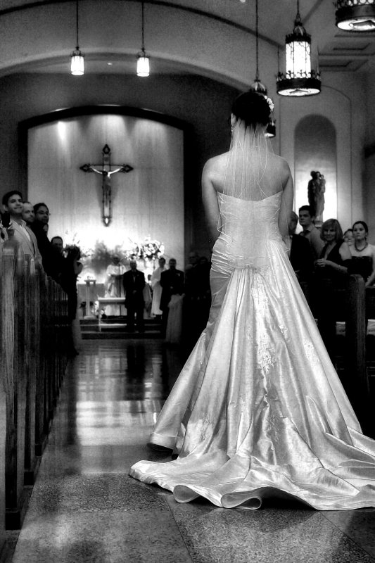 MELINDA HEADS DOWN THE AISLE
