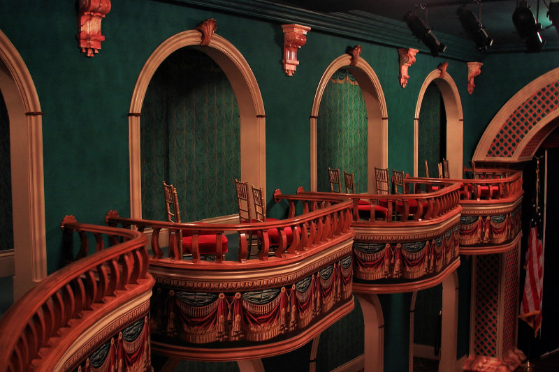 THEATRE BOXES
