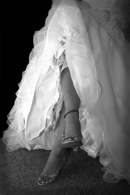 THE DRESS - IMAGE 3 - SET 2