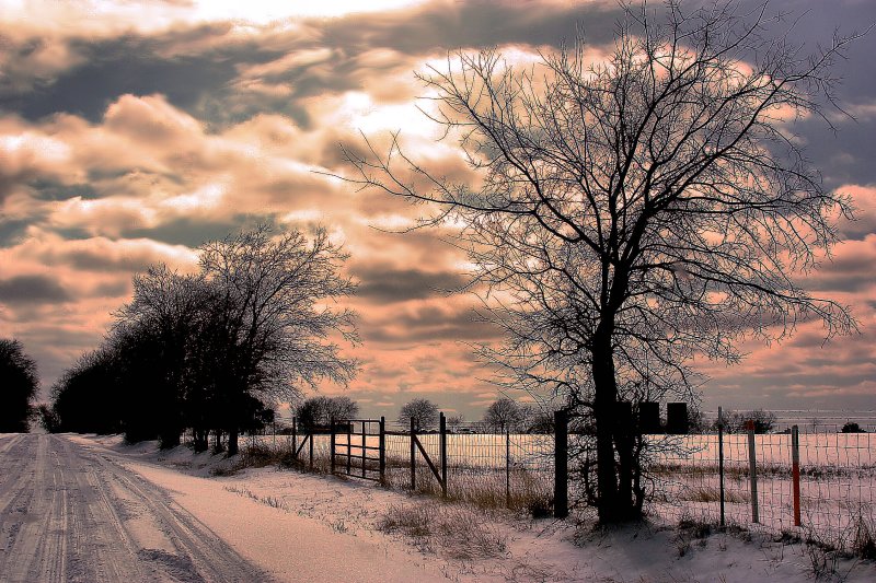 COUNTRY SNOW