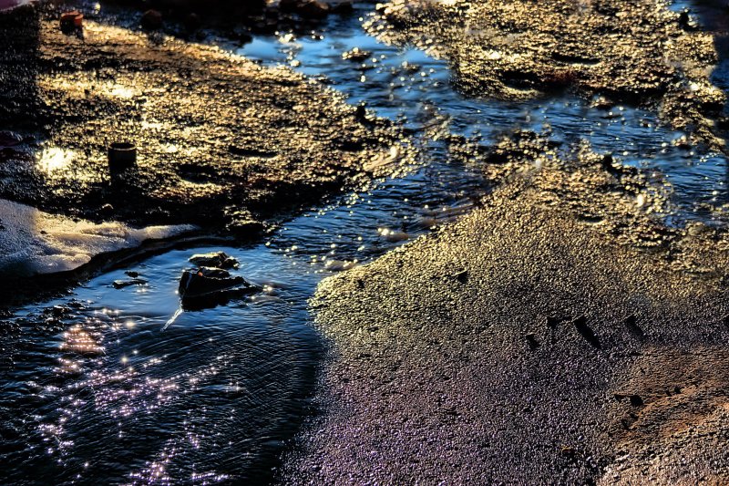 COLORED LIQUID - RUNOFF WATER