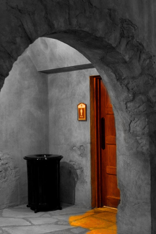 MENS ROOM