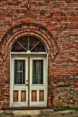 SIDE DOOR