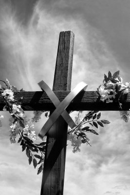 THE CROSS AND WEDDING RINGS