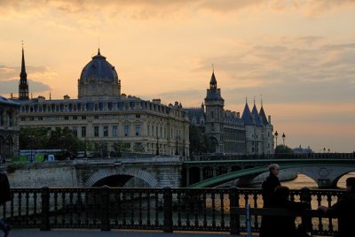 A scene from the Seine