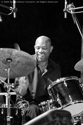 Sangoma Everett