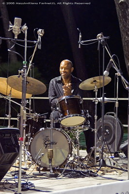 Sangoma Everett
