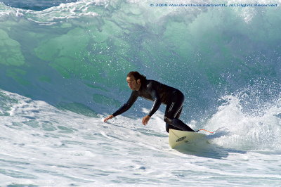 Surfing 014.jpg