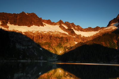 Sunrise on Lake Lovely Water, Tantalus Provincial Park