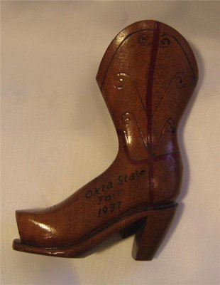 OK Oklahoma State Fair 1937 wooden boot souvenir a.jpg