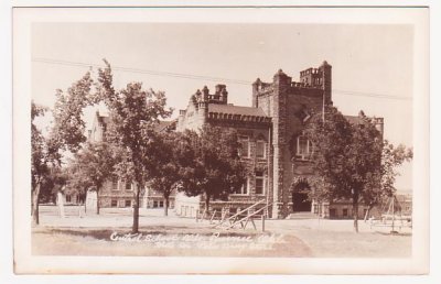 OK Pawnee Central School building.jpg
