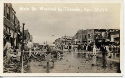 OK Pryor Tornado damage c.jpg