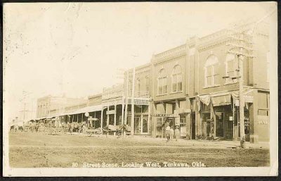 OK Tonkawa Street Scene 1914 postmark a.jpg