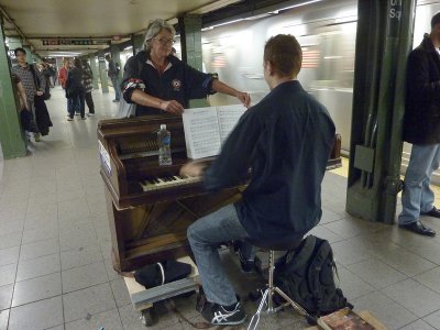subway piano.jpg