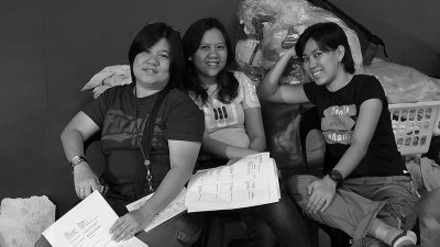 pilita, karen, nica  staff