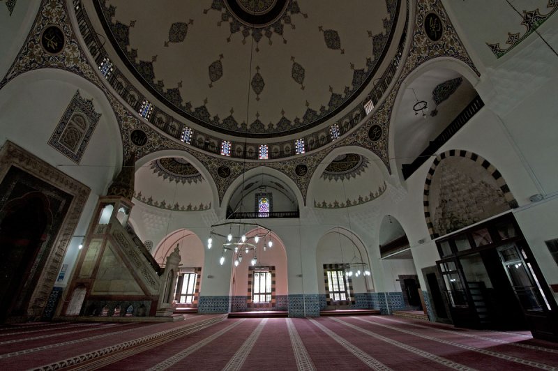 Diyarbakir Behram Pasha Mosque June 2010 7775.jpg