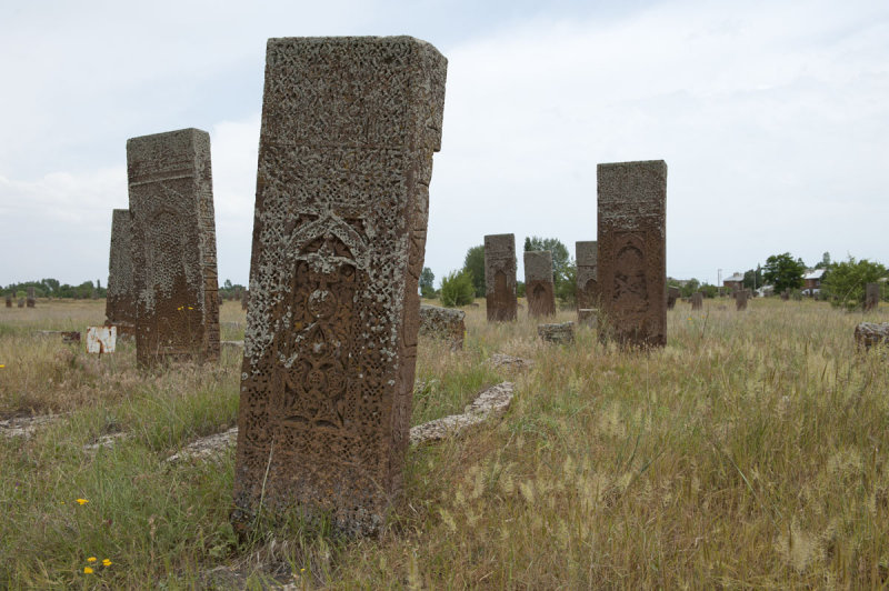 Ahlat June 2010 8616.jpg