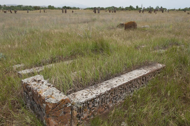 Ahlat June 2010 8632.jpg