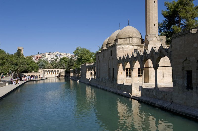 Sanliurfa June 2010 9390.jpg