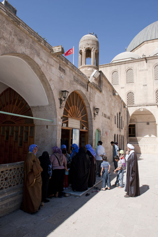 Sanliurfa June 2010 9407.jpg
