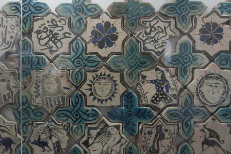 Konya Karatay Ceramics Museum 2010 2414.jpg
